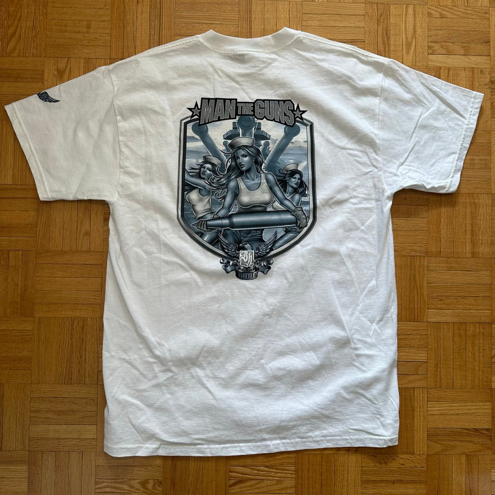 Vintage y2k Bullhead surf shirt Size Large Double side Graphic shirt